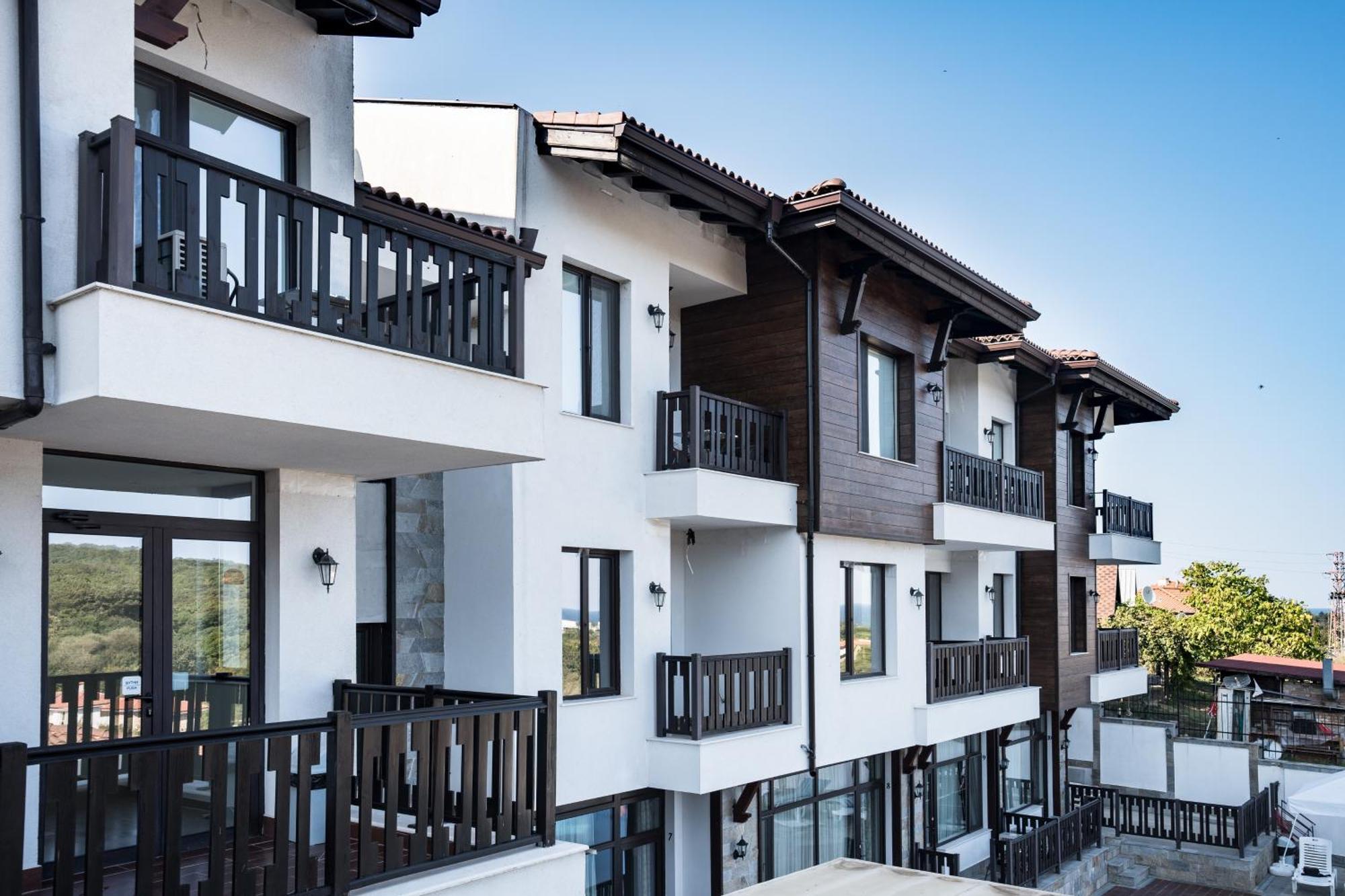 St George Apartcomplex Școrpilovți Exterior foto