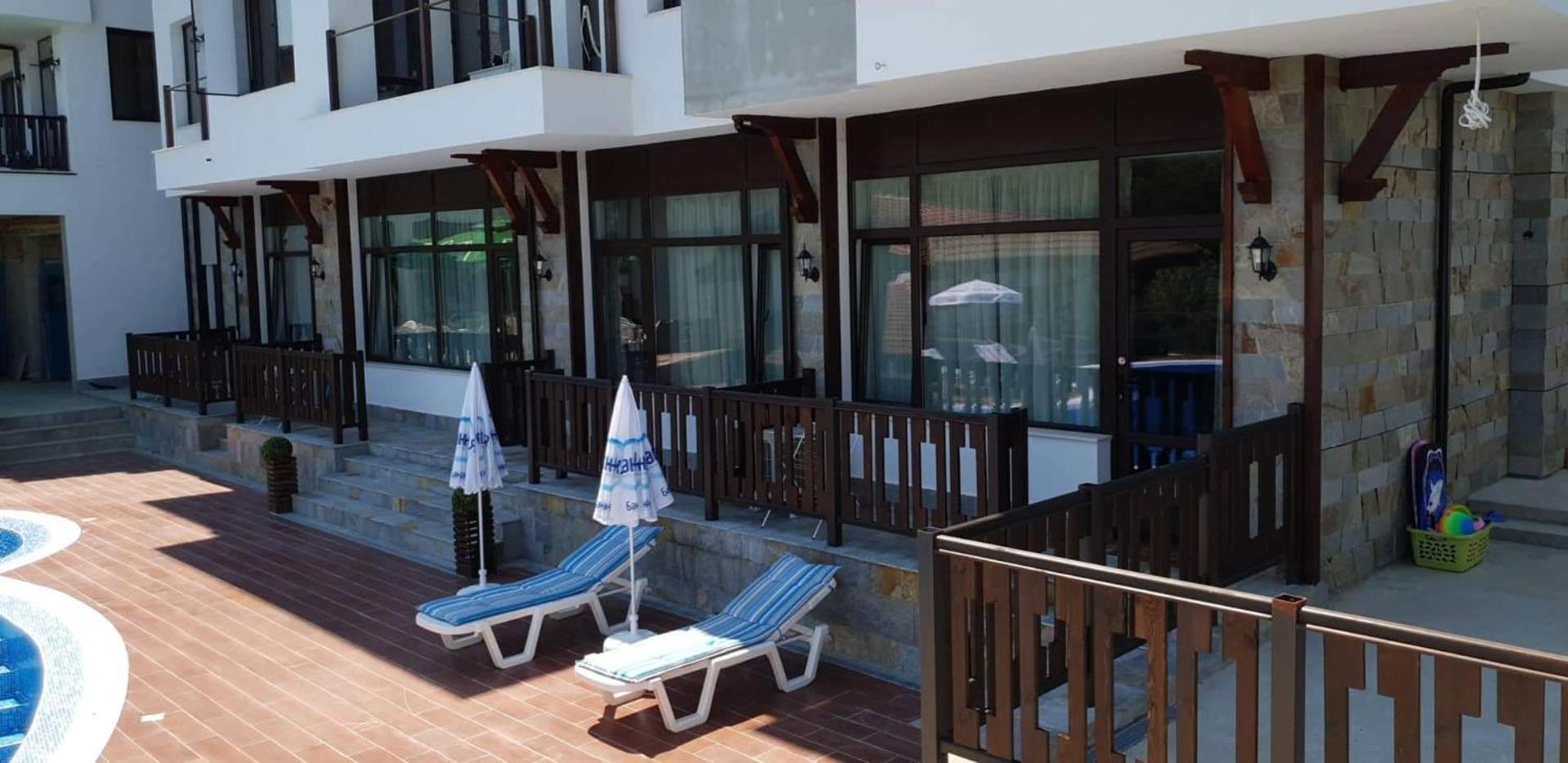 St George Apartcomplex Școrpilovți Exterior foto