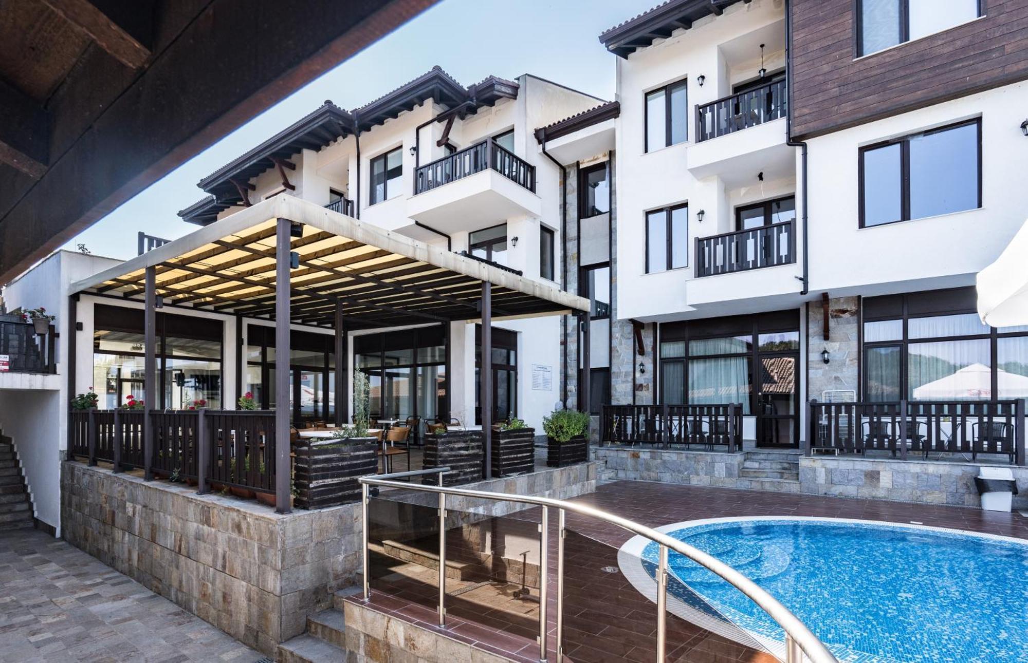 St George Apartcomplex Școrpilovți Exterior foto