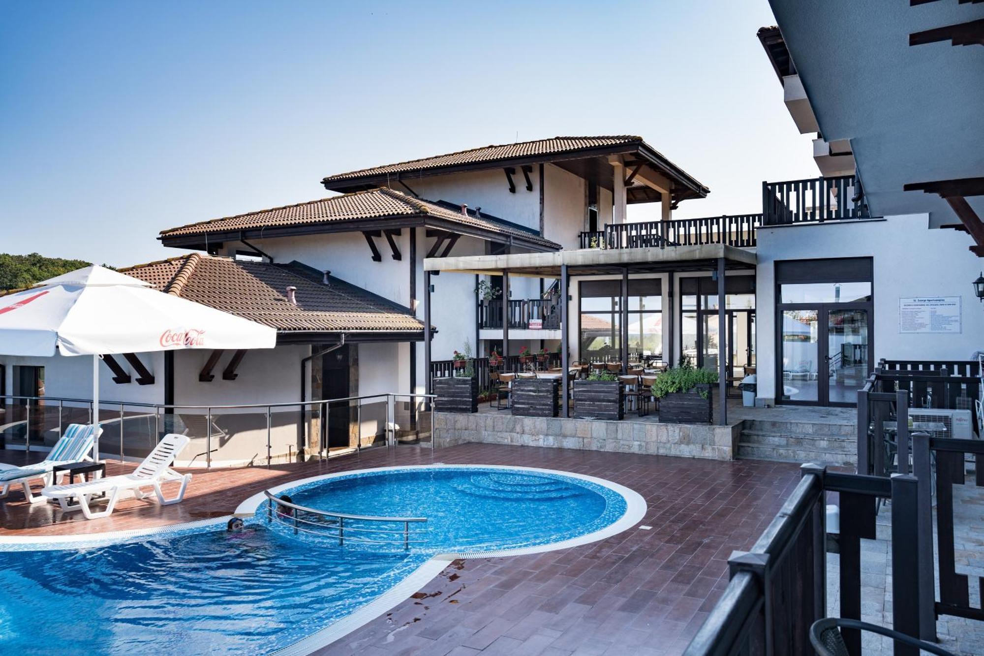 St George Apartcomplex Școrpilovți Exterior foto