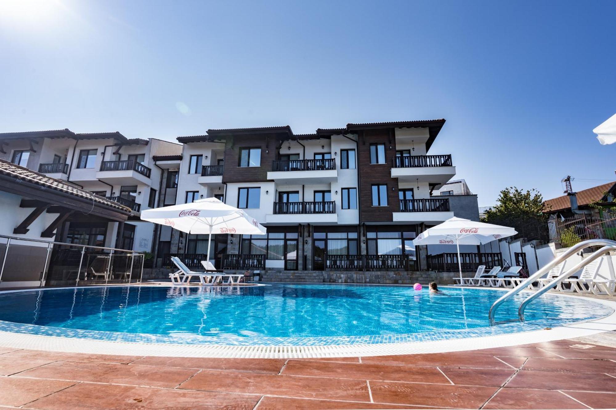 St George Apartcomplex Școrpilovți Exterior foto