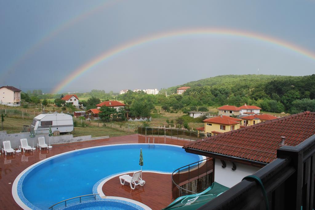 St George Apartcomplex Școrpilovți Exterior foto